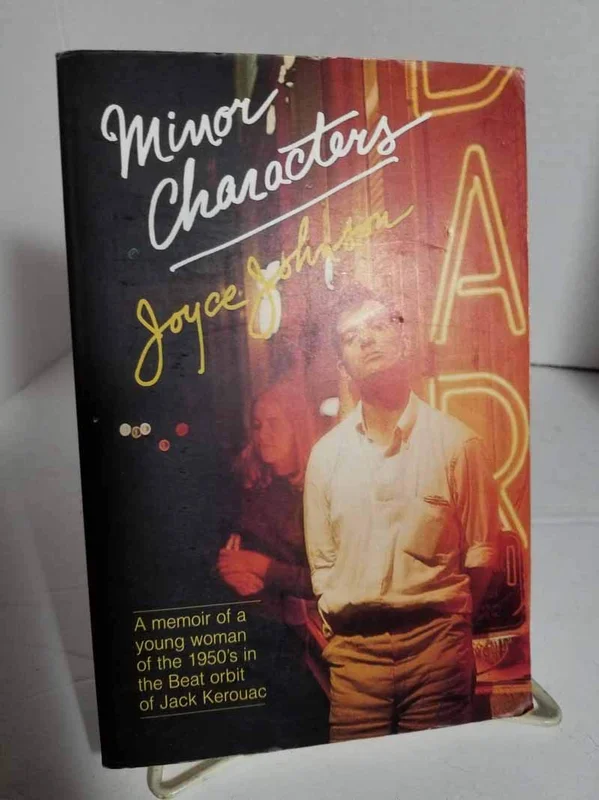 roundaboutbookstore-11428555