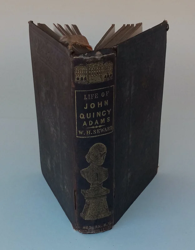 roundaboutbookstore-11683003