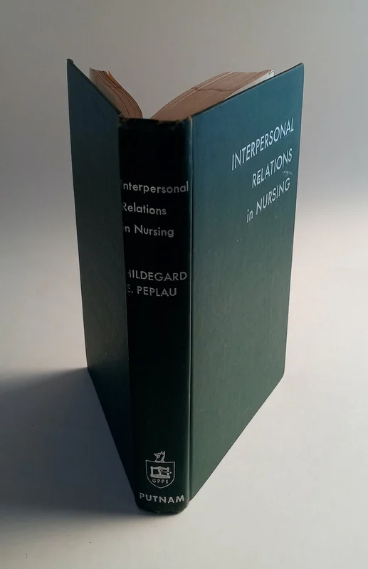 roundaboutbookstore-11694383