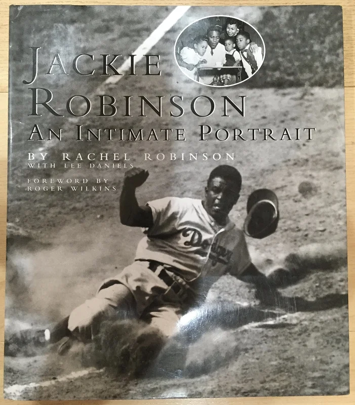 roundaboutbookstore1241328